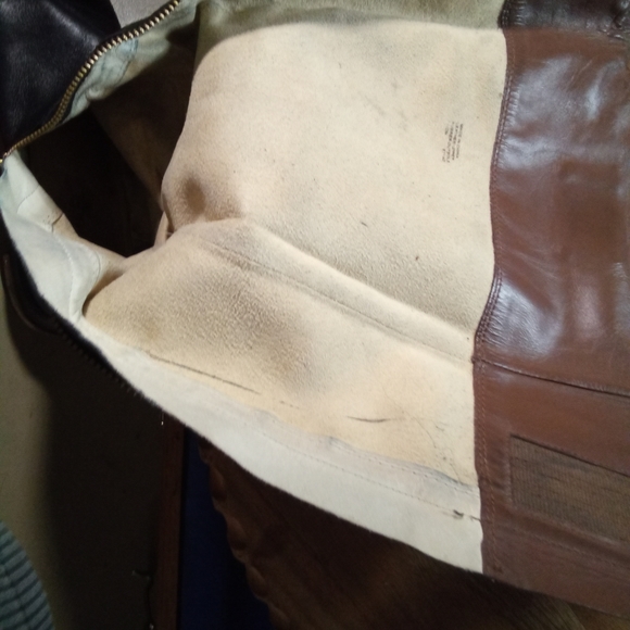 Michael Kors Black & Brown Leather Riding Boots w/ Gold Tone Hardware Sz. 7.5-US - Picture 15 of 16